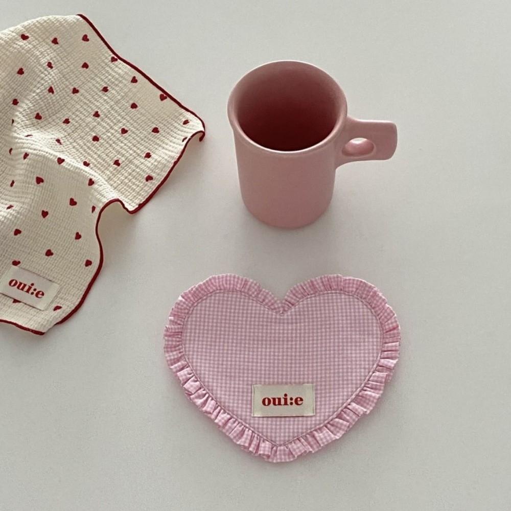 

New Heart-shaped Placemats Dining Table Pleated Lace Loving Water Cup Mat Decorative Plaid Western Food Mats Home Decor
