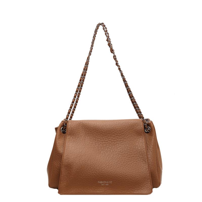 

Premium texture versatile chain underarm small bag women s 2025 new solid color fashion shoulder bag foreign style messenger bag коричневый