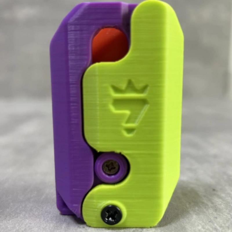 Funny 3D Printing Gravity Jump Small Radish Knife Kids Decompressions Toy Mini Model Student Prize Pendant Magic Tricks Props
