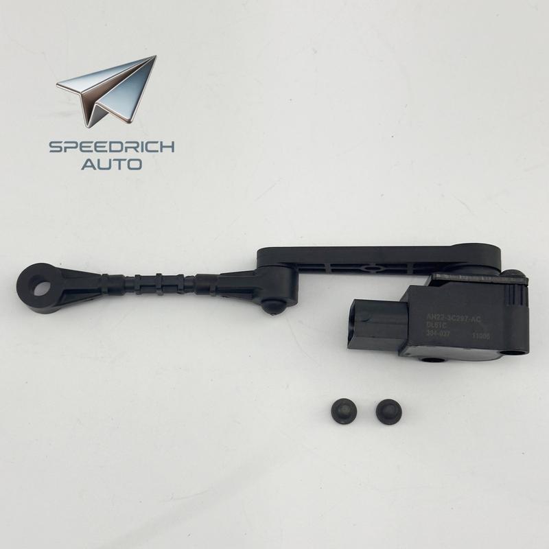 

LR019137 LR020155 RQH500071 Vehicle Height Sensor for Land Rover Discovery 3 2005 - 2009 CLASSIC