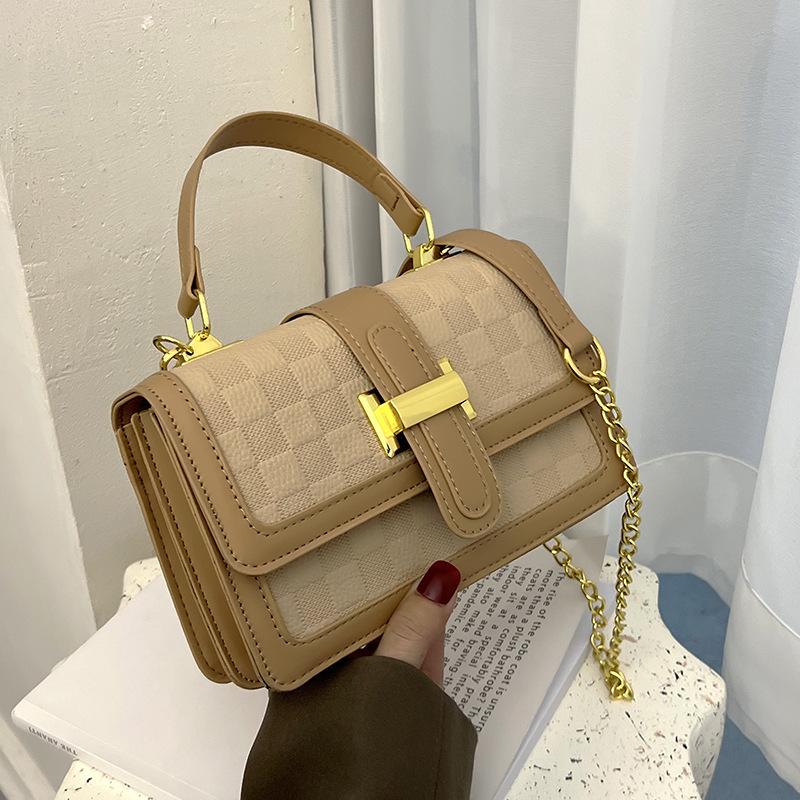 2023 European & American Retro Women's Shoulder Bag Crossbody Handbag - Fashionable Temperament Small Square Bag