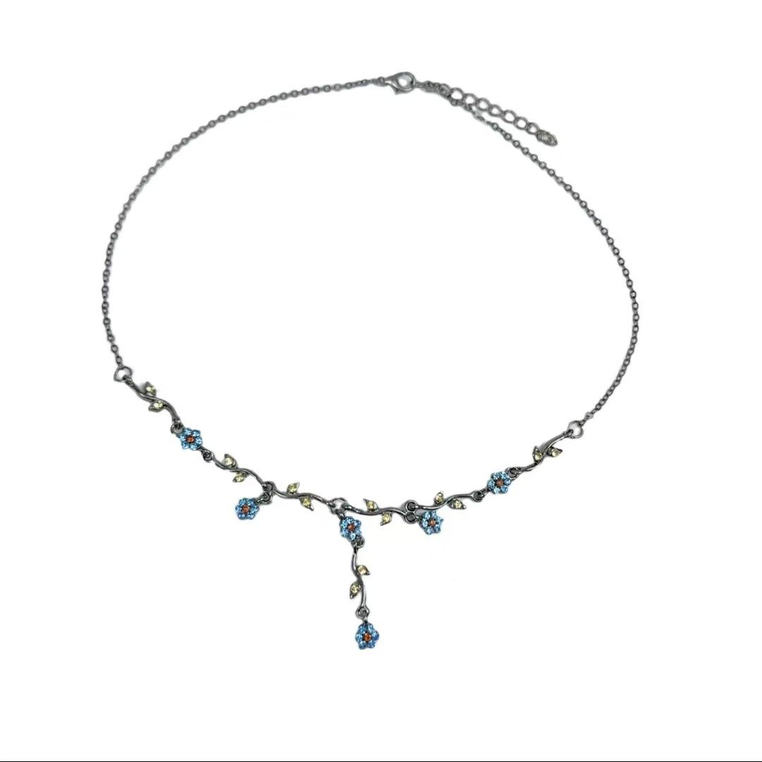 

Summer atmosphere medieval flower necklace new 1111 popular simple Mori collarbone chain retro neck chain accessories