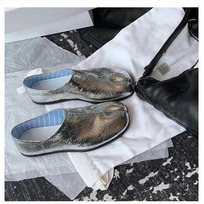 Mode Zwei Tragevarianten Silber Zehentrenner Schweinsfußschuhe Flacher Boden Vielseitig Runde Zehen