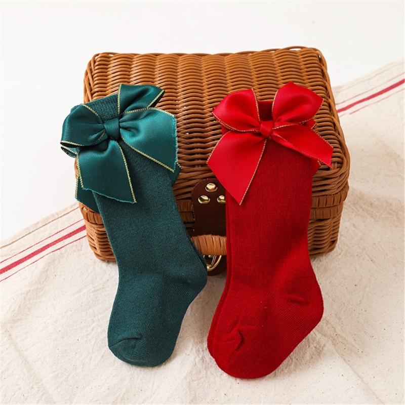 2 Paar Klassische Kniehohe Socken Weihnachten Thema Socken mit Schleifchen Dekoration für Baby Mädchen 2024 Neujahrsgeschenk