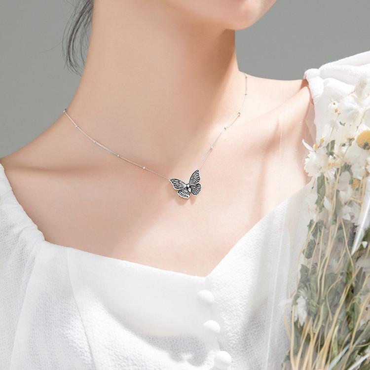 New Thai Silver Retro Butterfly 925 Sterling Silver Jewelry Personality Niche Design Temperament Exquisite Necklaces TYB377