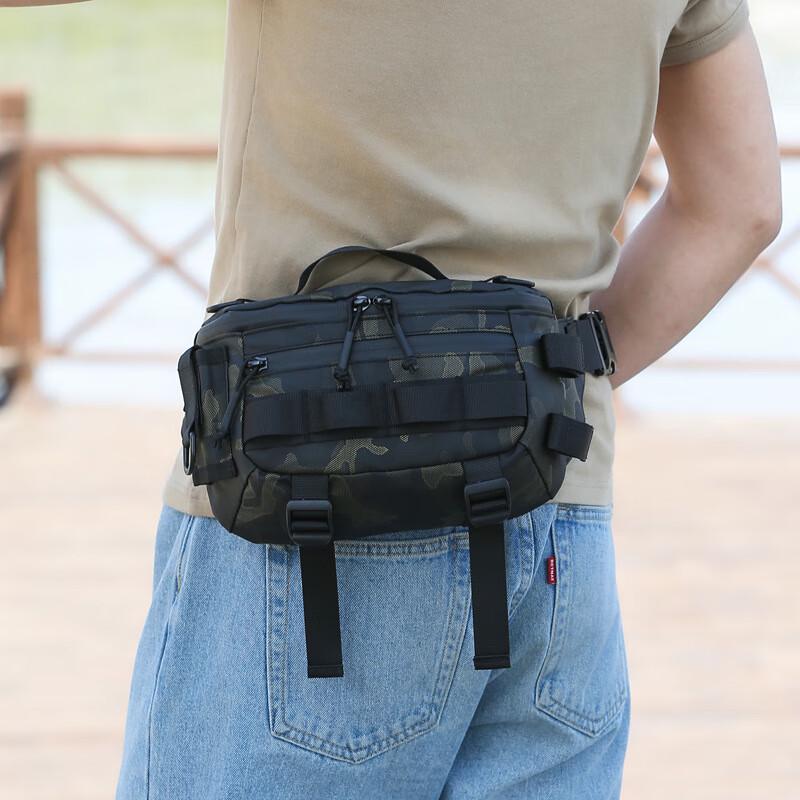 

Multi-functional Fishing Lure Waist Bag