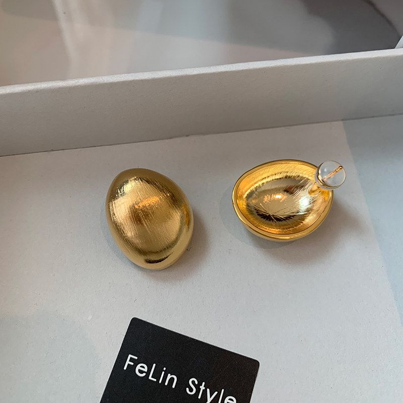 Heavy Industry Exaggerated Personality Brushed Silver Metal Large Ear Studs Earrings Women Light Luxury High-Grade Unique Temperament Earrings