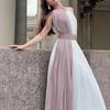 Elegantes ärmelloses plissiertes langes Sommerkleid 2025 mit Schal