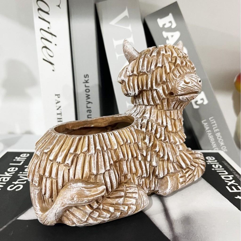 Yak Elegant Highland Resin Flower Pot Unique Home Decor For Succulent Plants Gift
