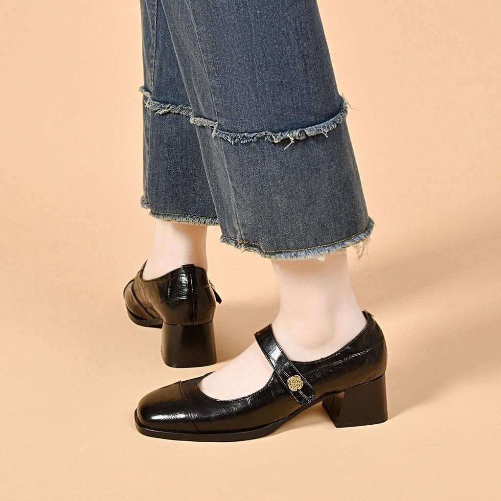 Square head Mary Jane shoes women's spring new one-word buckle light mouth thick heel single shoes simple flower women's high heels