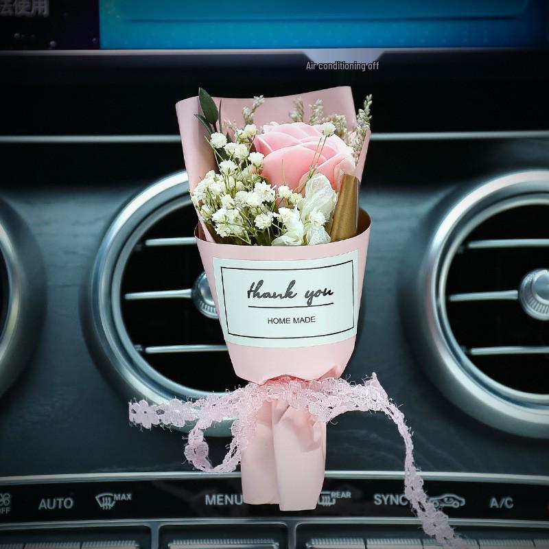 Rui Car Air Vent Perfume: Creative Dried Flower Aromatherapy Clip for Personalized Interior
