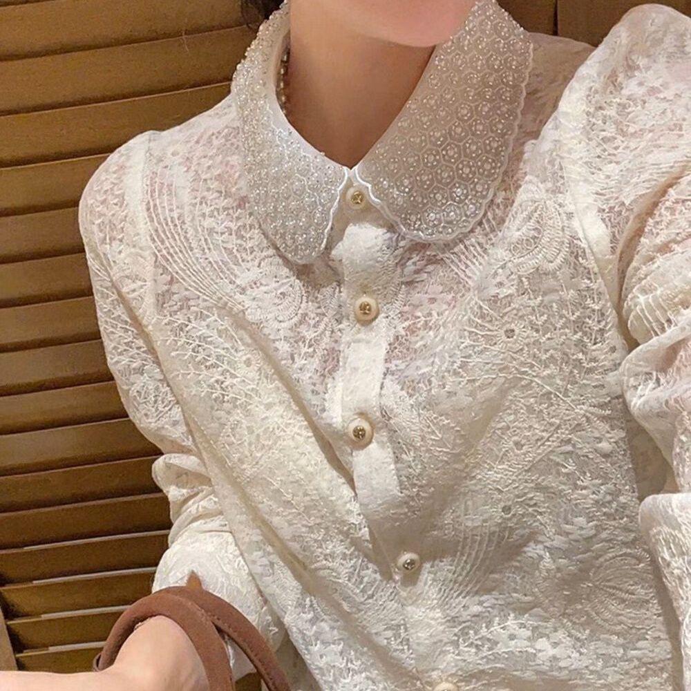 Elegante Camisa de Renda com Gola de Boneca e Miçangas Francesas - Top Bordado de Manga Longa Estilo Primavera