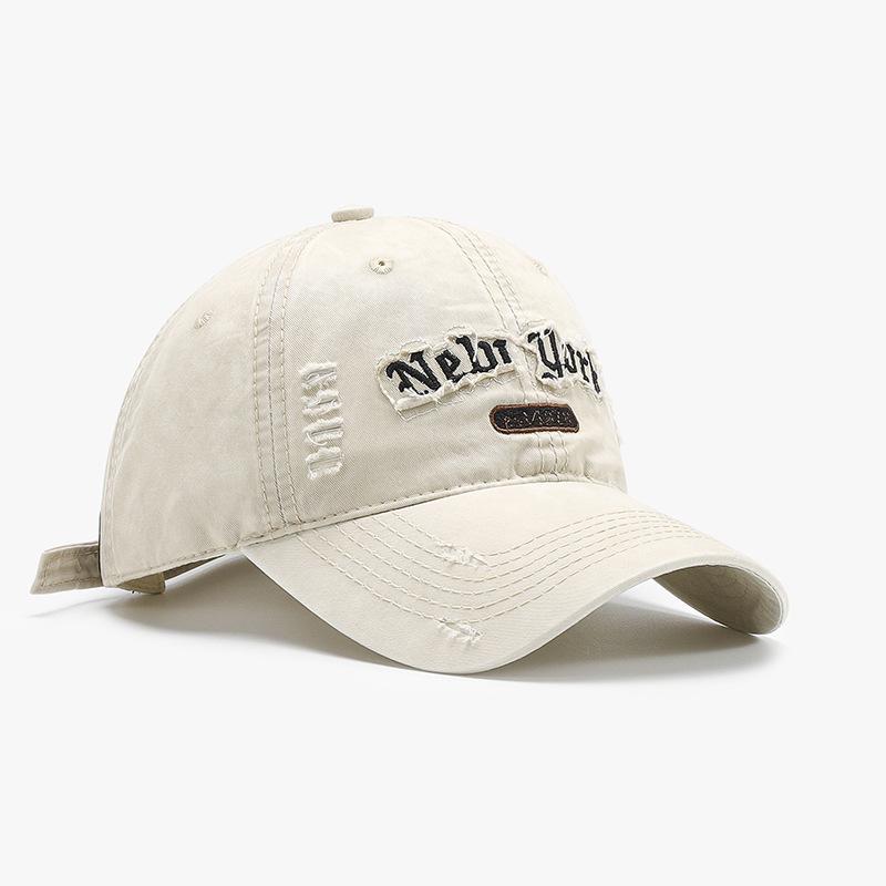 Neue Mode Koreanische Baseballkappe für Herren und Damen Vielseitig Weiches Oberteil Zerrissenes Schirmmütze Trendige Buchstabenstickerei Reise Sonnenhut