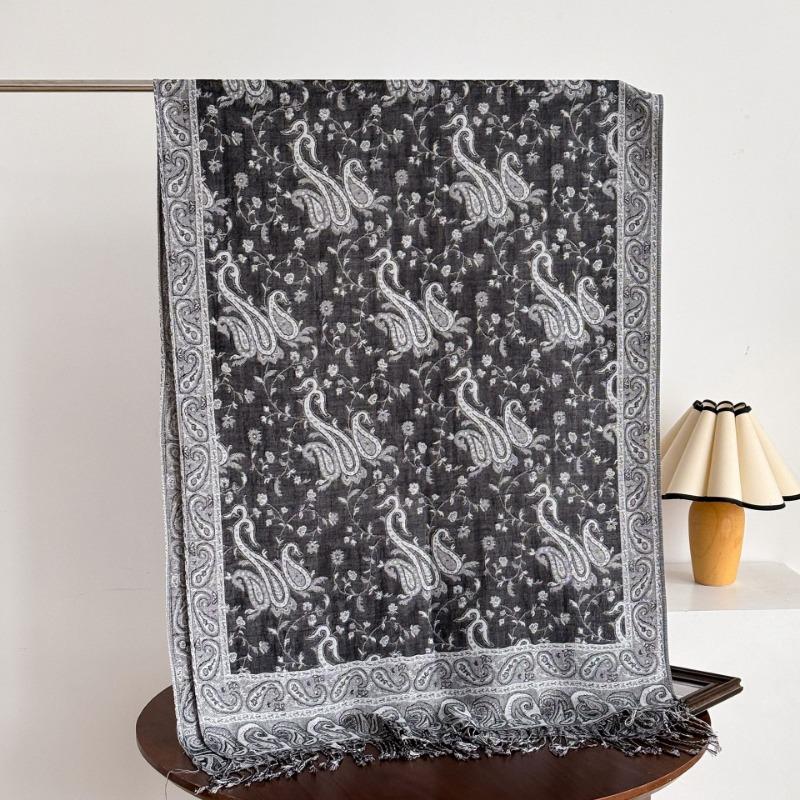 Vintage Elegant Paisley Printed Long Tassel Scarf For Women Travel