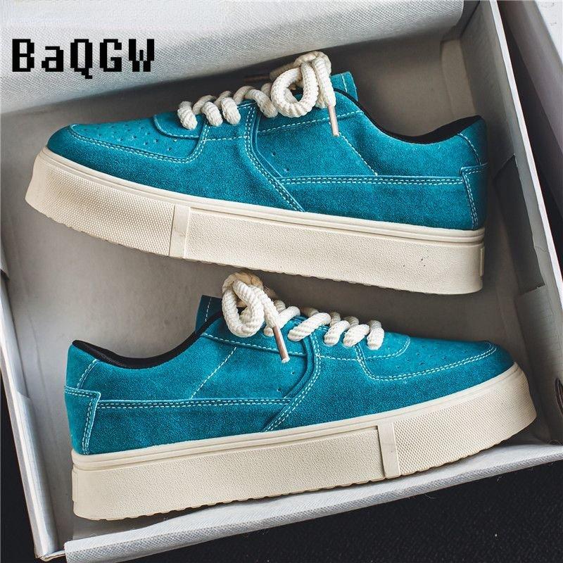 Korean Casual Canvas Shoes Men Thick Bottom Lace Up Sneakers Suede Leather Skateboard Shoes Trend Retro Designer Sneakers Male