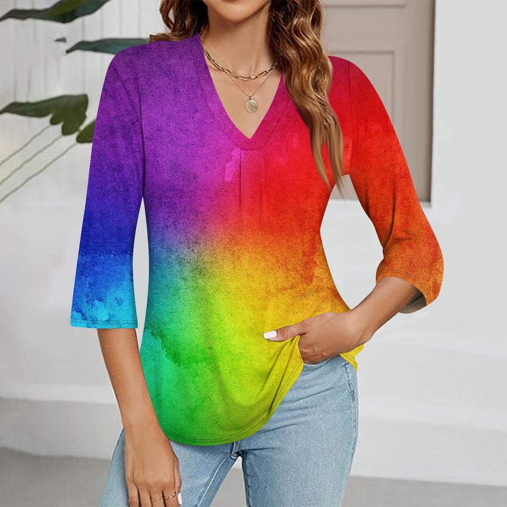 Women's V-neck Gradient Print Three-quarter Sleeve Fashion Top