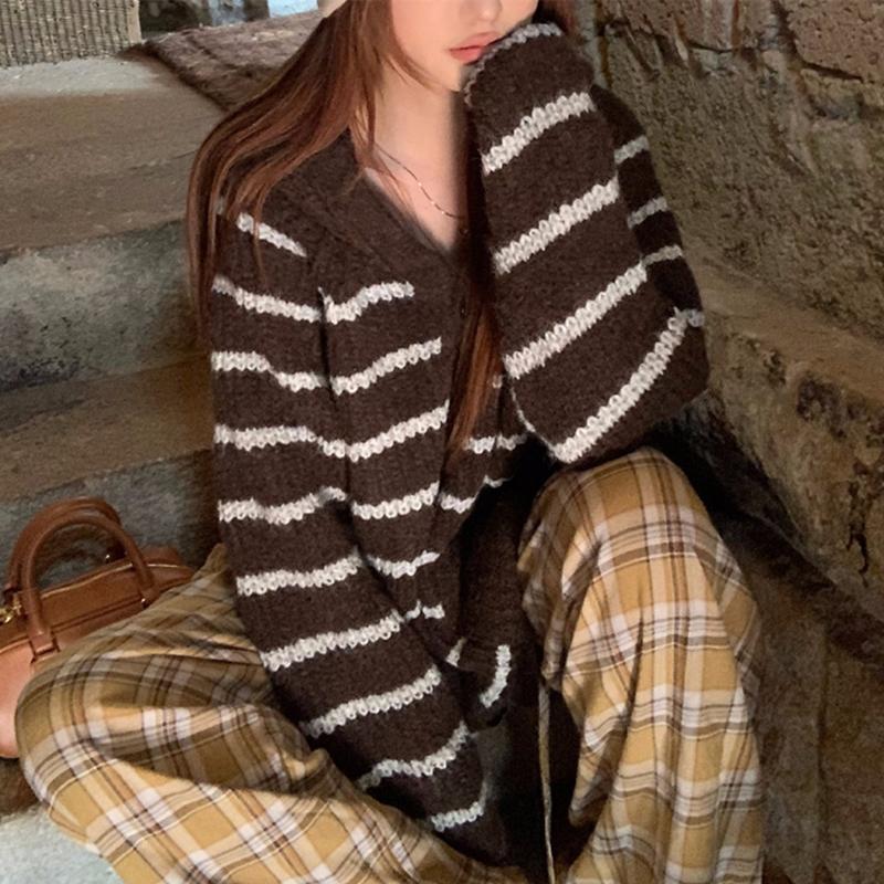 

Модный новый полосатый повседневный свитер с капюшоном для женщин осень-зима свободный вязаный кардиган пальто женский элегантный мягкий теплый трикотажный кардиган 24790 One Size темно-коричневого