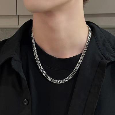 Europäischer & Amerikanischer Stil Klobige Titan Schlüsselbeinkette: Trendige Hip-Hop Herren Kubanische Kette