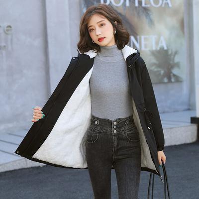 Women's Outdoor Windproof Warm Hooded Padded Jacket Winter Plus Size Padded Jacket