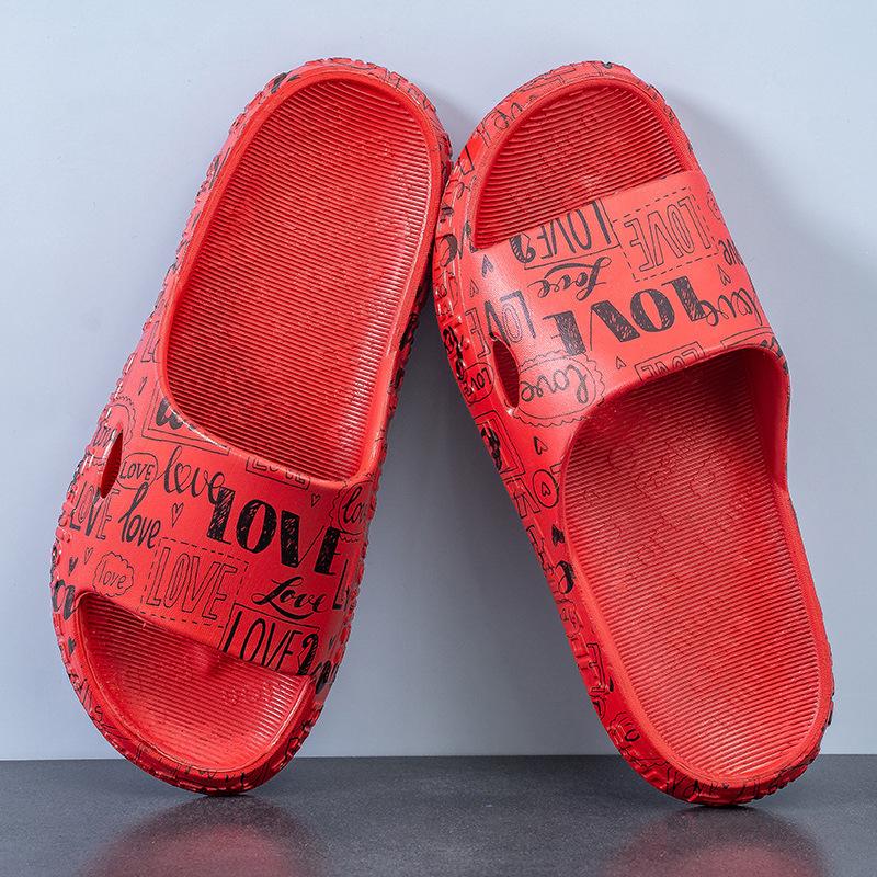 

Женская обувь 2024 года, трендовые летние тапочки для пар, модные принты, пляжные праздничные сандалии, женские тапочки с буквенным принтом для дома и облаков 44-45 красный