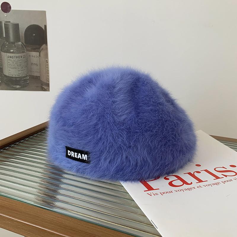 Women's Autumn and Winter Versatile Plush Beret with Big Head and Small White Hat Showing Off Their Face
