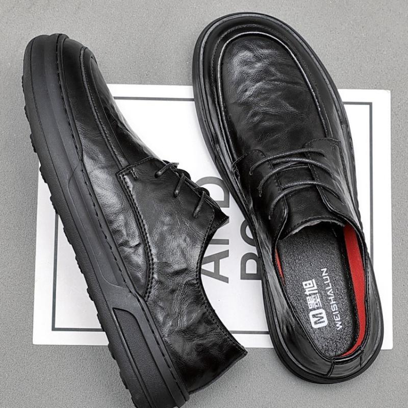 New Shoes for Men Genuine Leather Casual Shoes Cool Black Flat Skateboard Shoes Cow Leather Lace-up Loafers