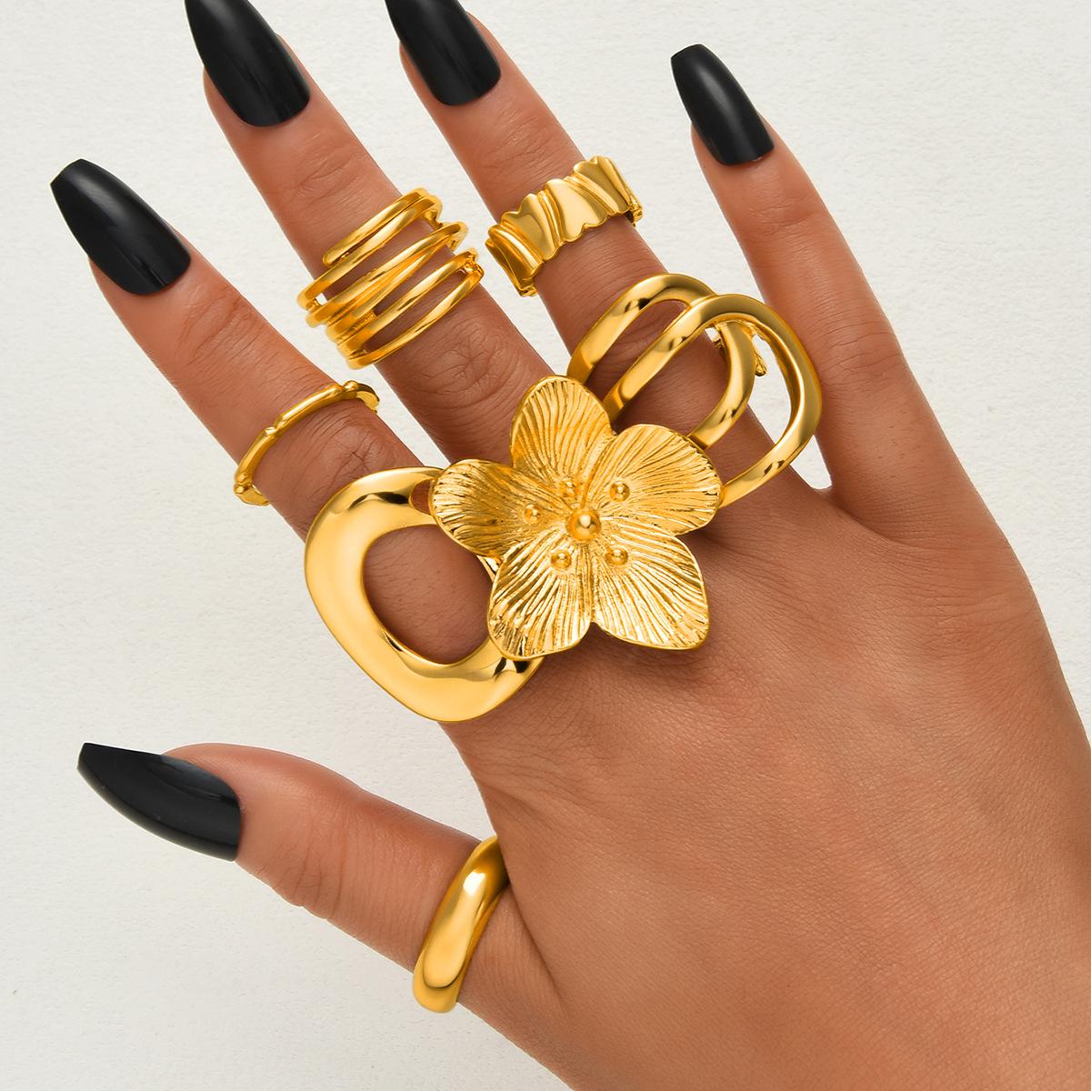 7Pcs/Set Fashion Flower Rings for Women Irregular Exaggerated Gold Color Line Rings Set Female Jewelry Gifts