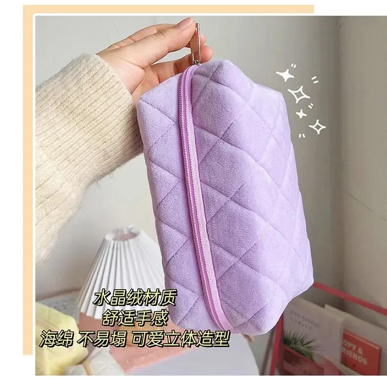 Large-capacity Storage Bag Soft and Comfortable Pillow Bag Student Cute Cosmetic Storage Bag Women Travel Make Up Toiletry Bags