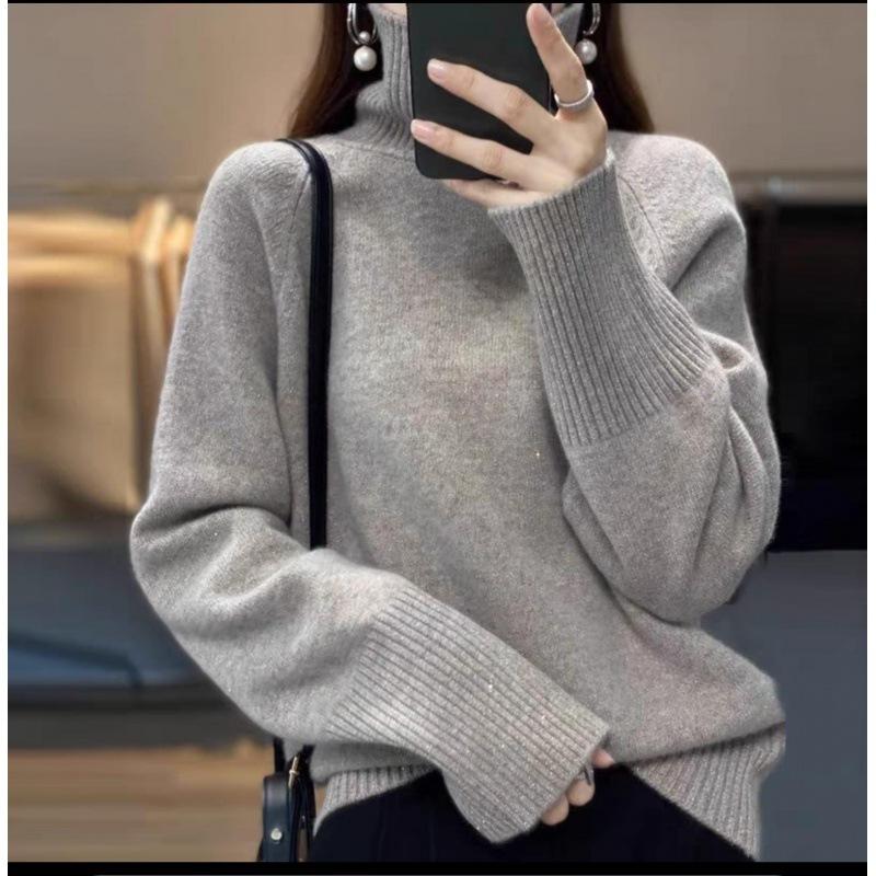 Autumn and Winter High Neck Sweater Knitted Sweater Women's Loose Korean Version Thick Pullover Sweater Base Sweater
