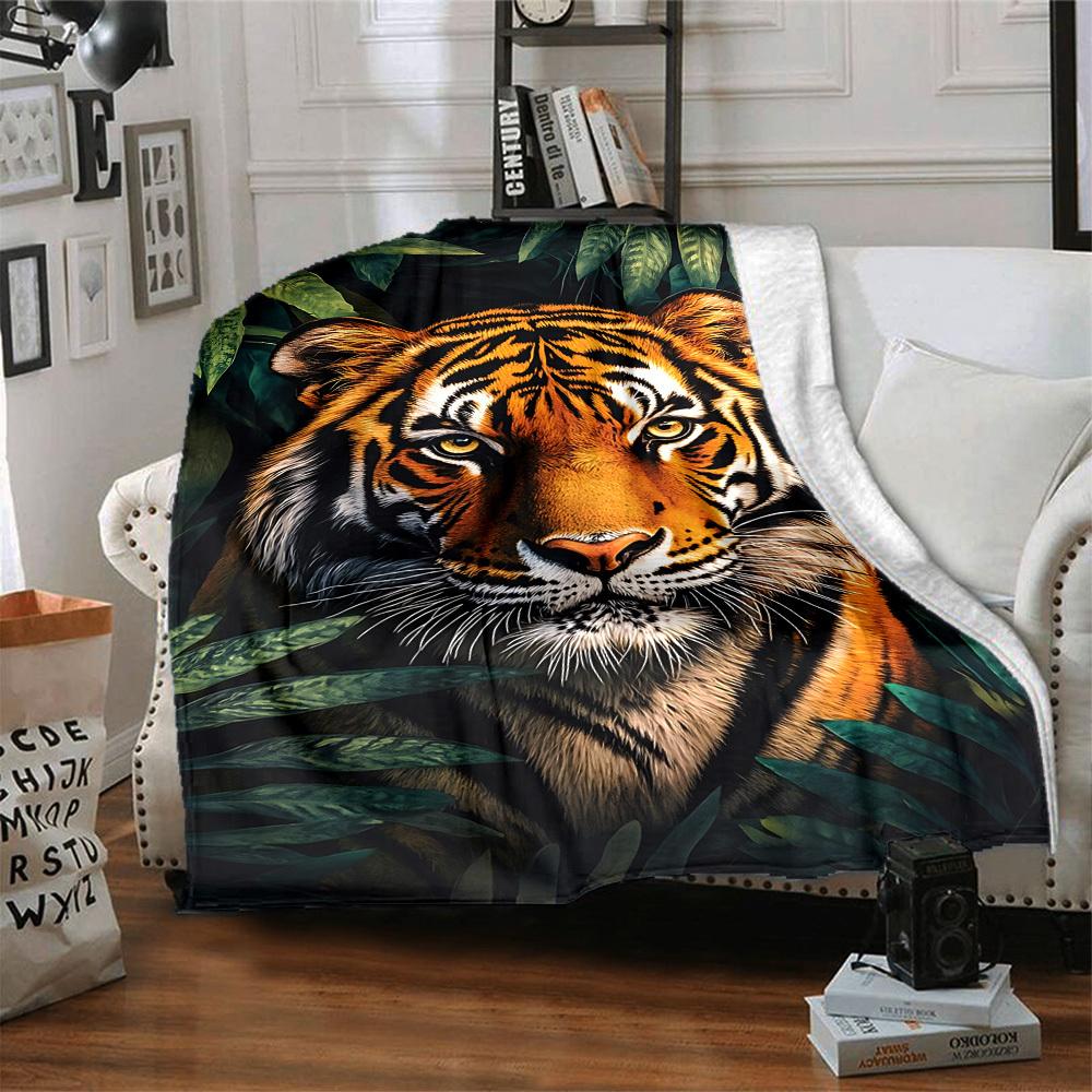 1PC Tiger Print, Jungle Theme Print Blanket, Soft Throw Blanket - Warm & Cozy for Couch, Bed, Office, and Travel , Christmas present yy250912233