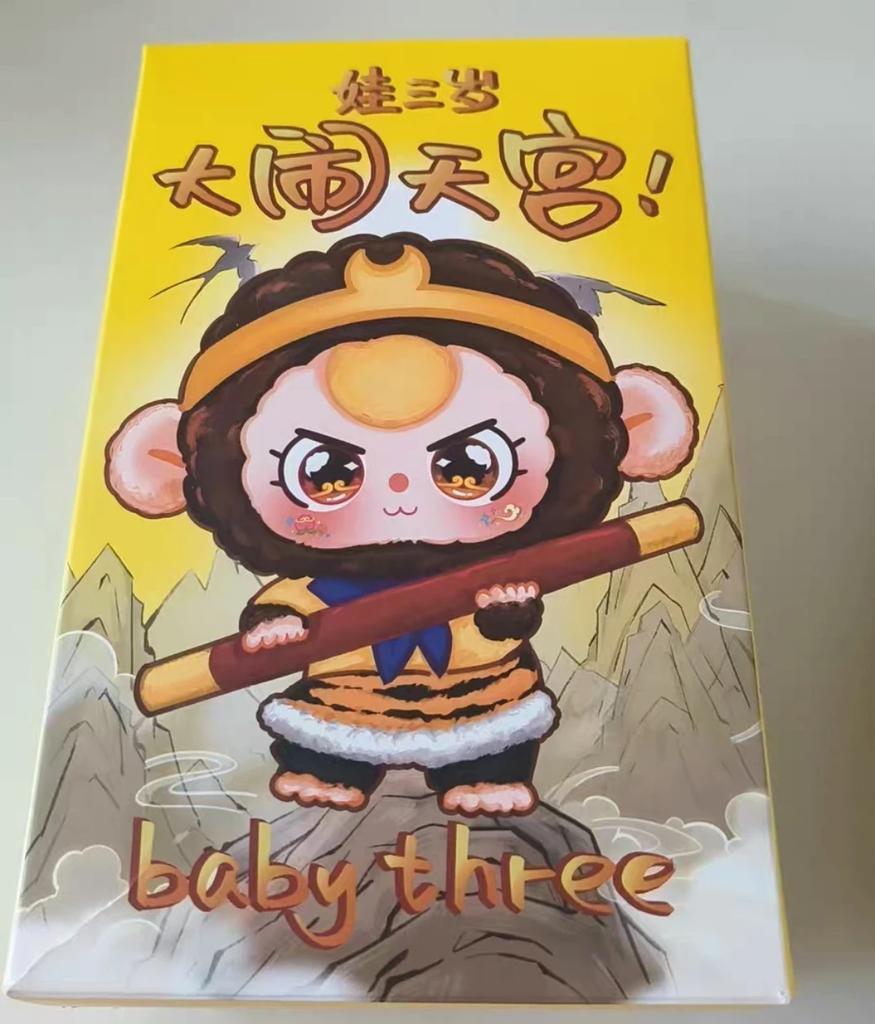 Trzy Figurki z Serii 'Robienie Spustoszenia w Niebie' Pluszowe Winylowe Mystery Box Tang Sanzang Król Małp Element Kolekcjonerski Prezent dla Chłopców