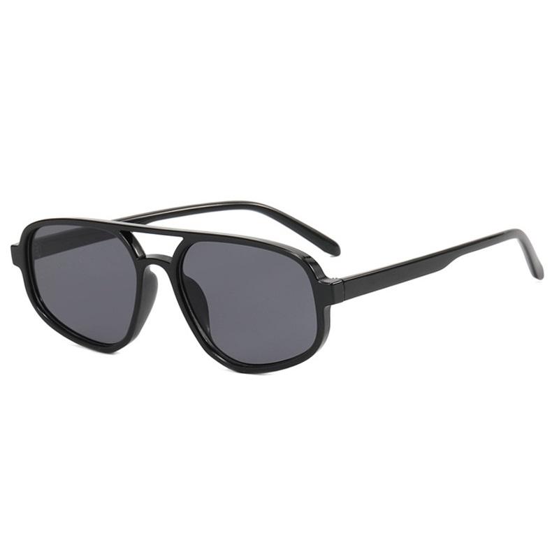 

Ins Popular Fashion Pilot Sunglasses Women Shades Uv400 Retro Rivets Decoration Gradient Trending Men Round Sun Glasses as picture