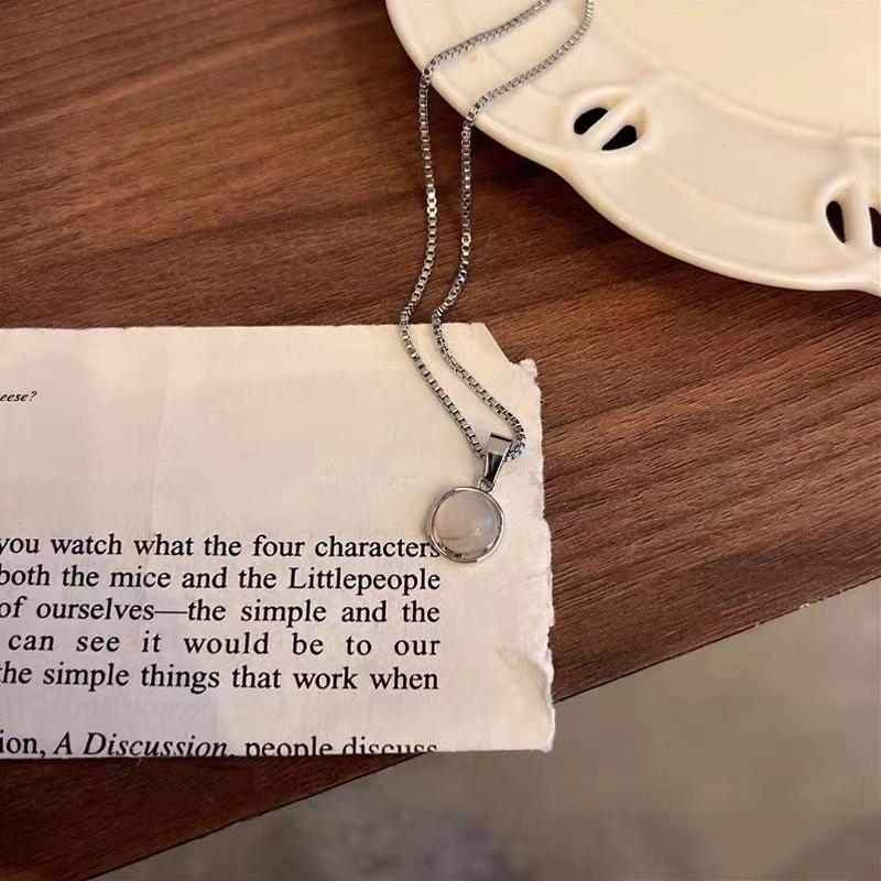 Pink White Chalcedony Round Pendant Necklace, Elegant Gemstone Jewelry For Women Fashion Daily Wear Gift