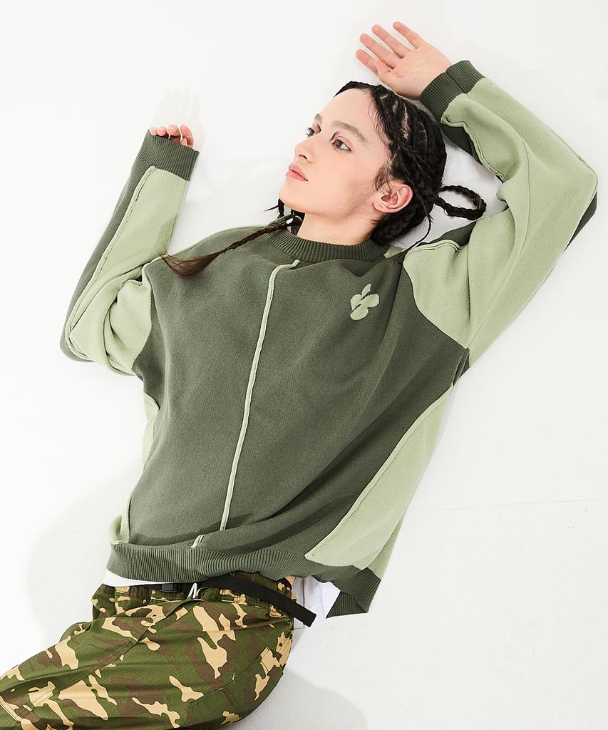 Hooded Piping Line Racing Knit Khaki