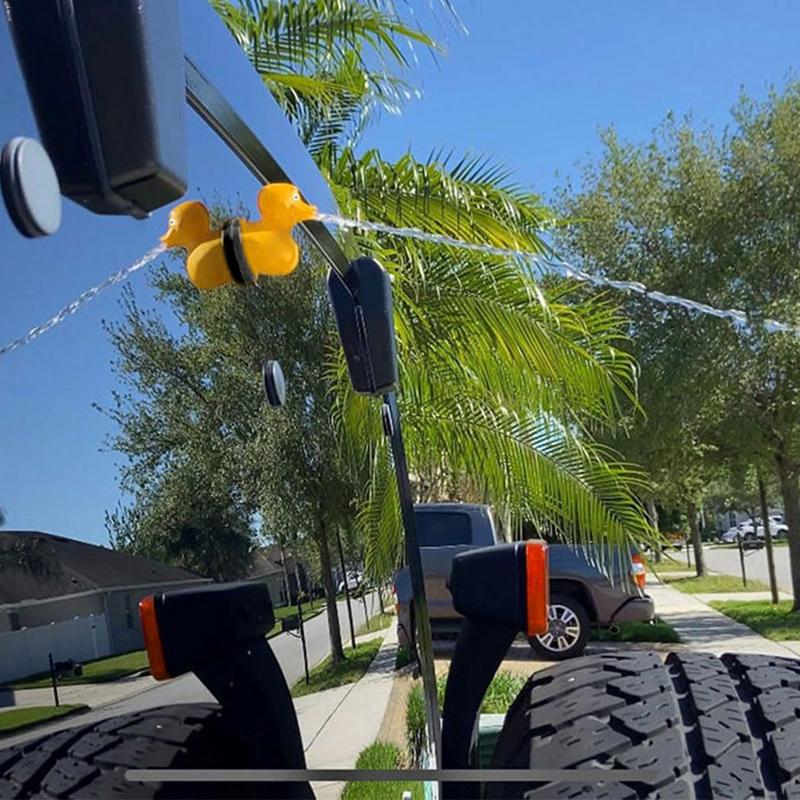 Fun Duck With Sprinkler Cute Sprinkler Decor In Duck Shape For Car Decorative Multifunctional Prank Props Funny Car Decorations