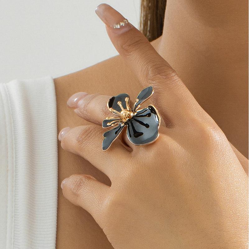 Vibrant Enamel Flower Ring Gold Tone Detailing Vintage Bold Stylish Design for Women Retro Party Wear Jewelry Gift