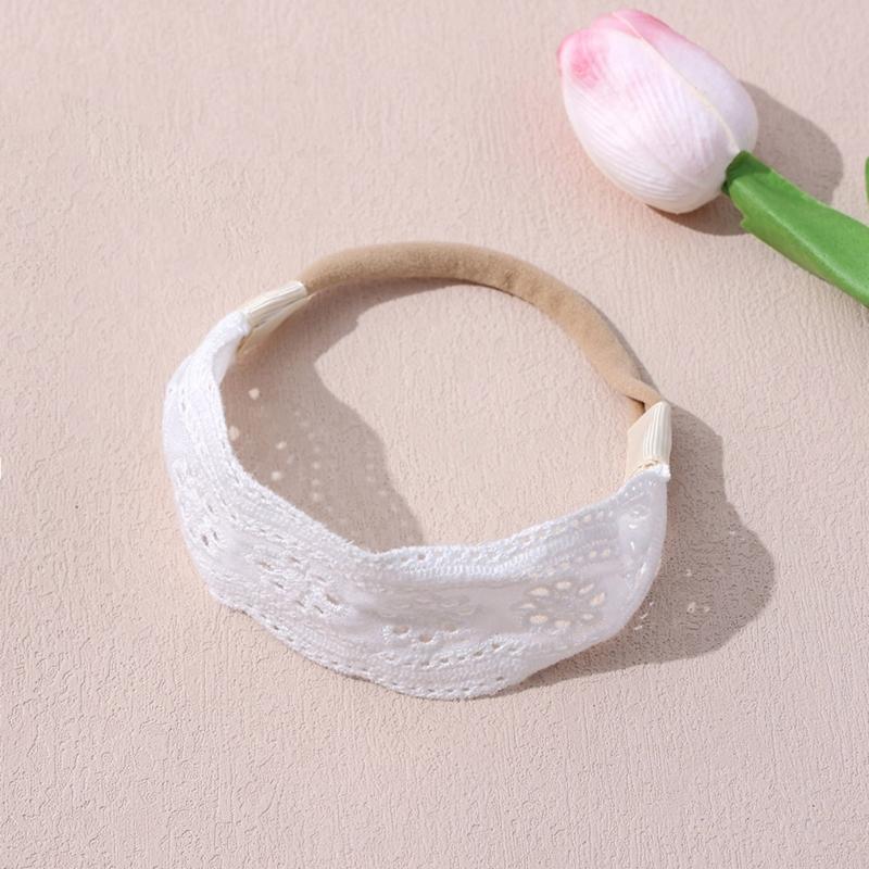 Delicate Embroidered Infant Headband White Lace Design Comfortable Hair Decoration for Photography Parties Daily Use