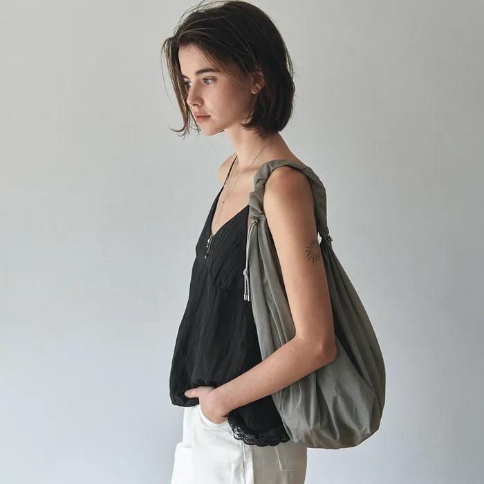 B3022 Souffle Bag_Gray