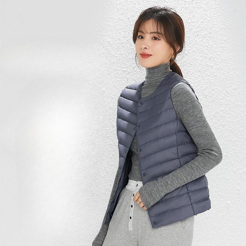 Women's V Neck Sleeveless Down Vest Regular Fit Casual Style Reversible Neckline Waistcoat