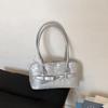 Large-capacity Commuter Retro Simple Casual Crossbody Bag for Women with Shoulder Strap and Underarm Closure