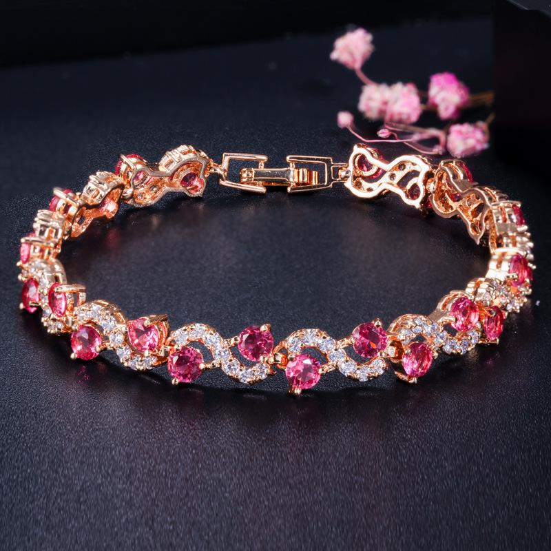 Jewelry, Environmentally Friendly Copper Electroplated Gold Zircon Exquisite Bracelet, Diamond-Set Jewelry.