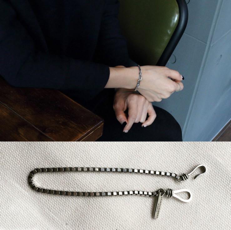 Personalized Retro Box Chain Bracelet - Elegant Silver, Versatile Japanese-Korean Inspired Couple's Jewelry for Women