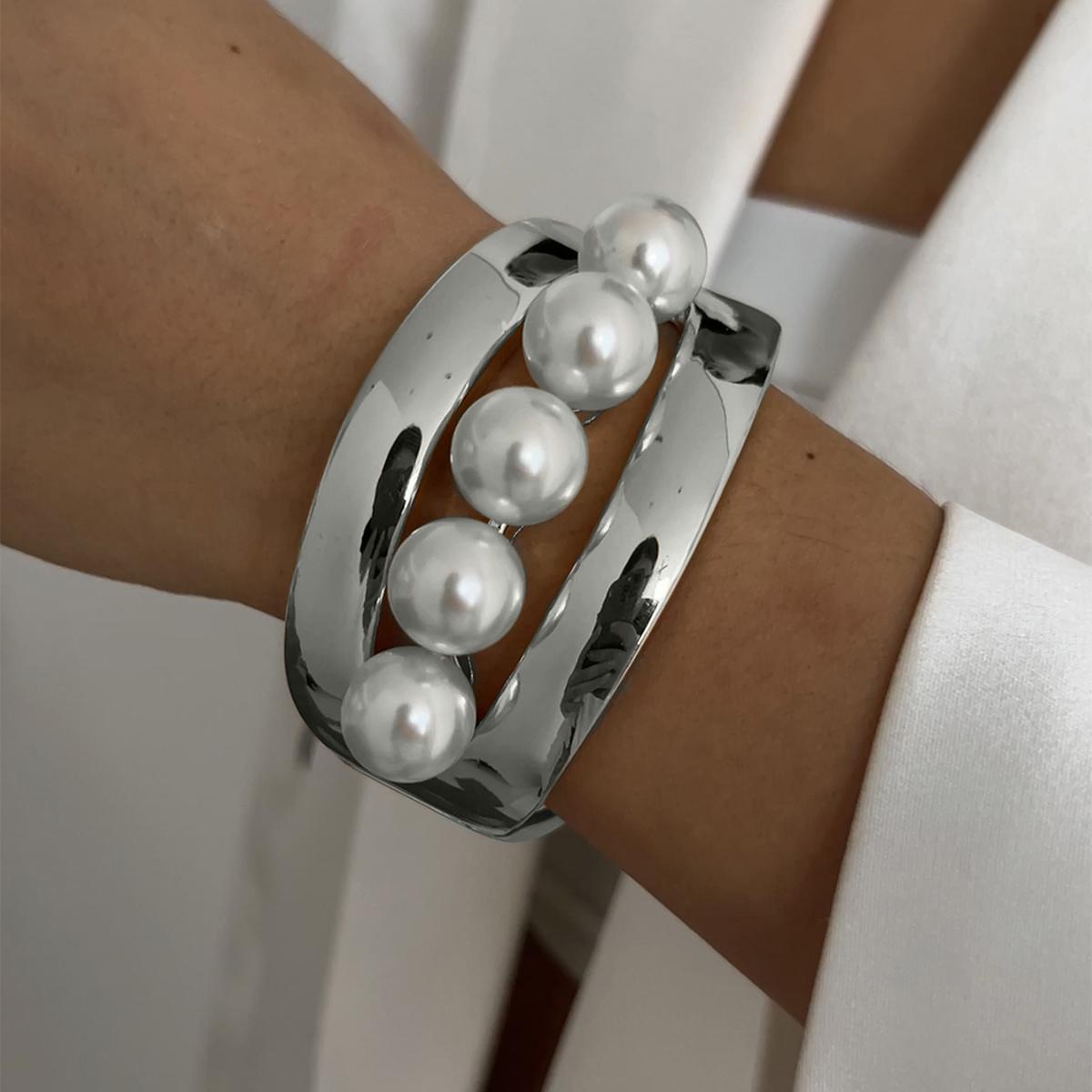 

SHIXIN Design Geometric Water Drop Gold Color Wide Spring Bangles for Women Elegant Imitation Pearl Cuff Bracelets New Jewelry