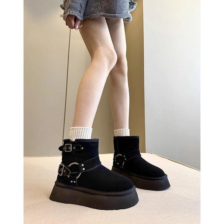 

Осенне-зимние бархатные теплые зимние сапоги для женщин с пряжкой, дизайнерские мягкие подошвы, повседневные женские сапоги на платформе, однотонные хлопковые туфли 35
