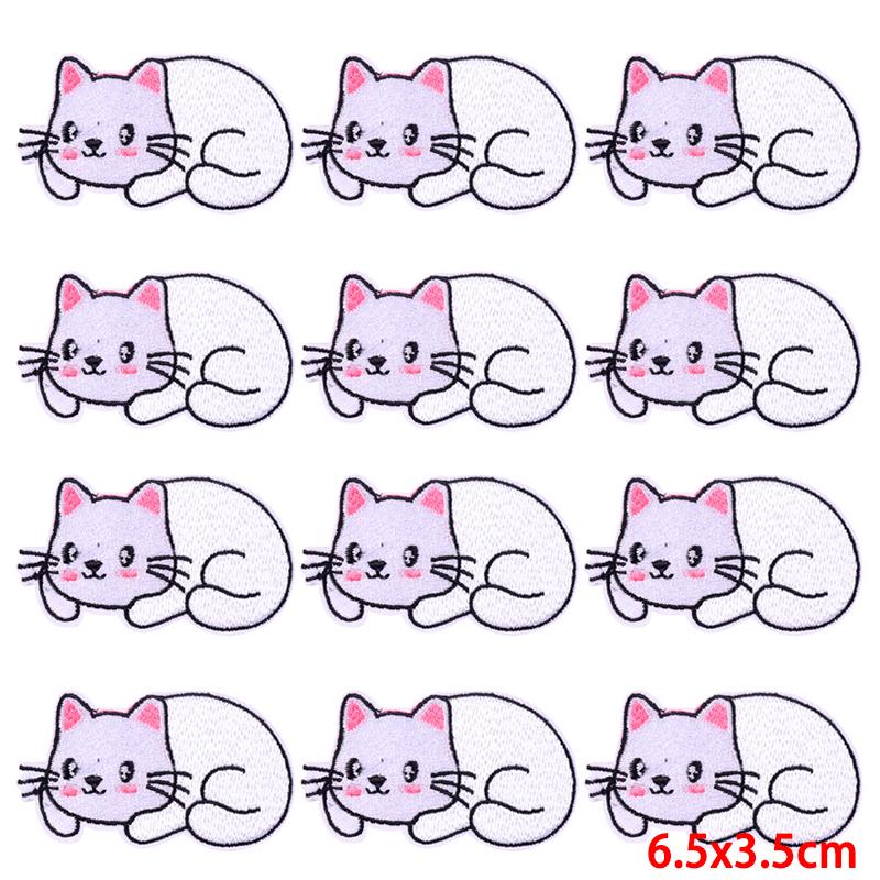 10Pcs/Lot Animal Embroidery Patch Iron On Patches For Clothing Cartoon Embroidered Patches For Clothes Cute Cat Patch Applique