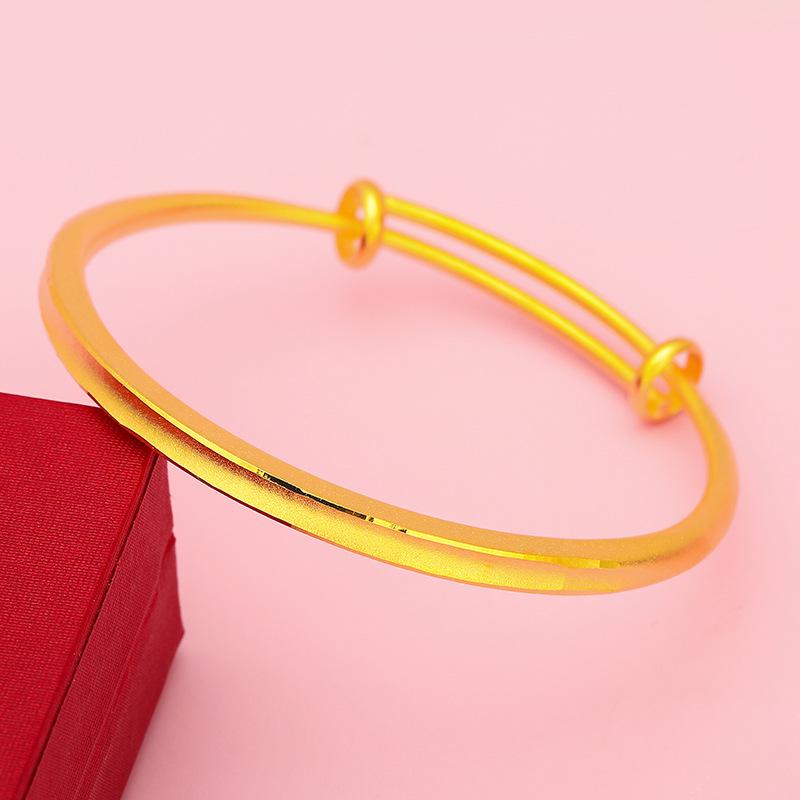 Vietnamese Carved Flower Gold Push-Pull Bangle, Frosted Rhombus Design for Women