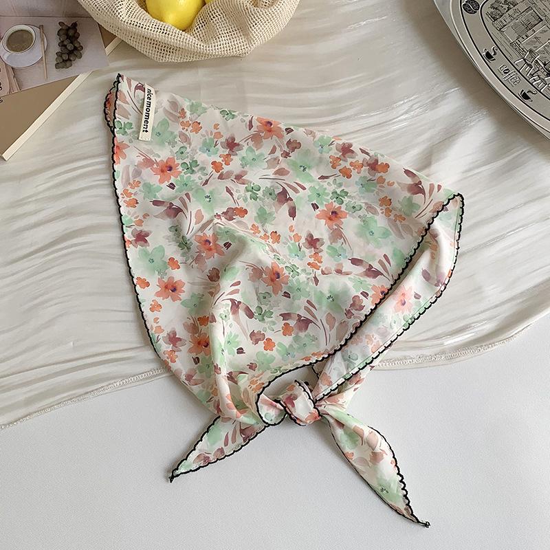 Polka dot silk scarf, striped triangle scarf, headscarf, pastoral multi-functional fashionable sunscreen and breathable polka dot silk scarf