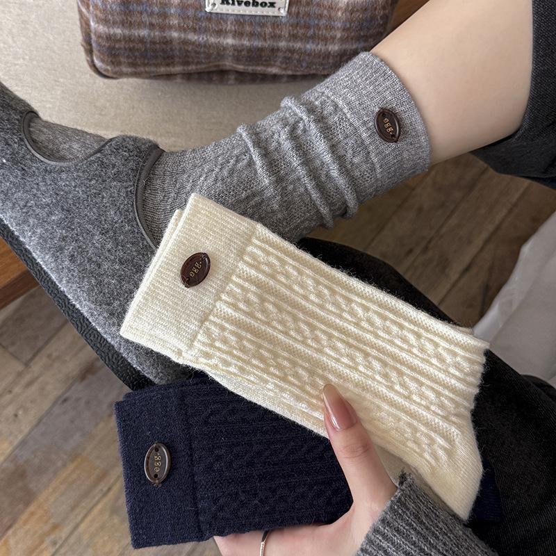Wool Socks Children'S Warm Fleece Medium Tube Socks Season Warm Fleece Thickened Egg Button Twist Stacking Socks Women