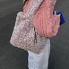 Sac Moelleux Grande Capacité Femme 2025 Nouveau Décontracté Peluche Douce Épaule Sac Fourre-tout Portable