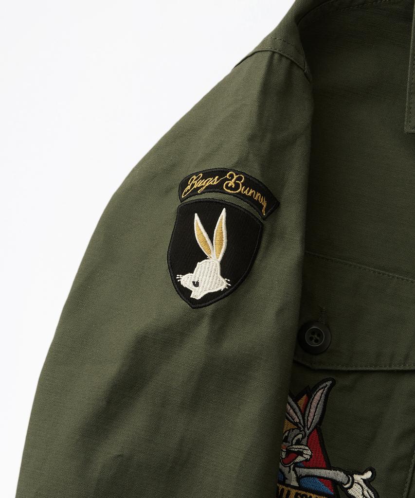 Outstanding [Looney Tunes] Wappen Fatigue Shirt_Olive Green